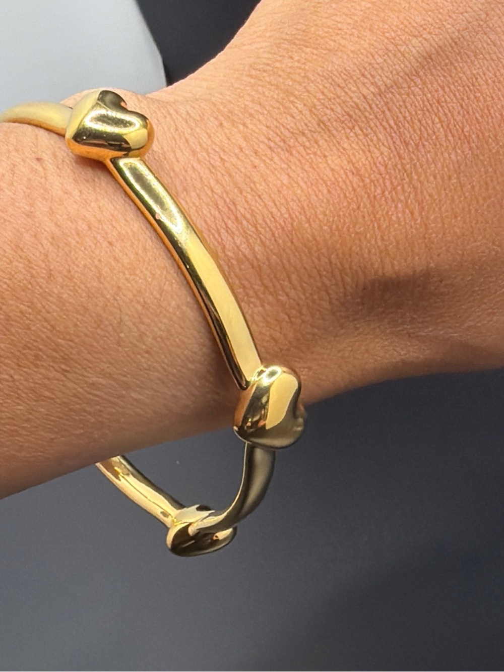 Milor Italy 14K Yellow Gold Electroform Resin Core Double Heart Bangle